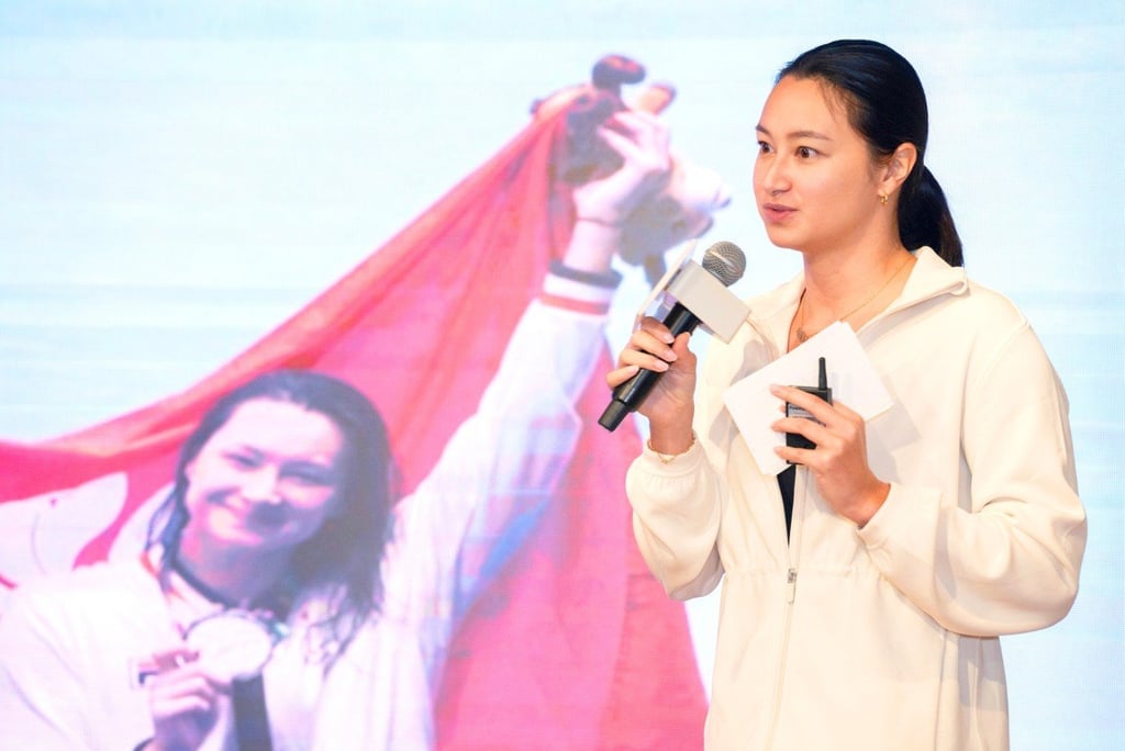 Olympic swimmer Camille Cheng leads a resilience masterclass, sharing elite-sport strategies with attendees.