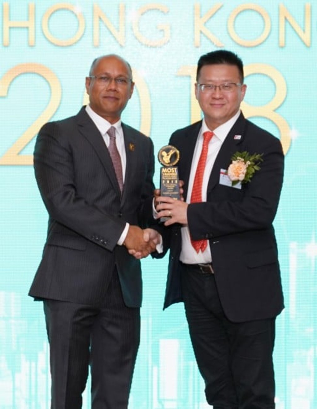 Steven YAP, received the award for Most Innovative Telecomm Partner of the Year. Steven YAP, received the award for Most Innovative Telecomm Partner of the Year.