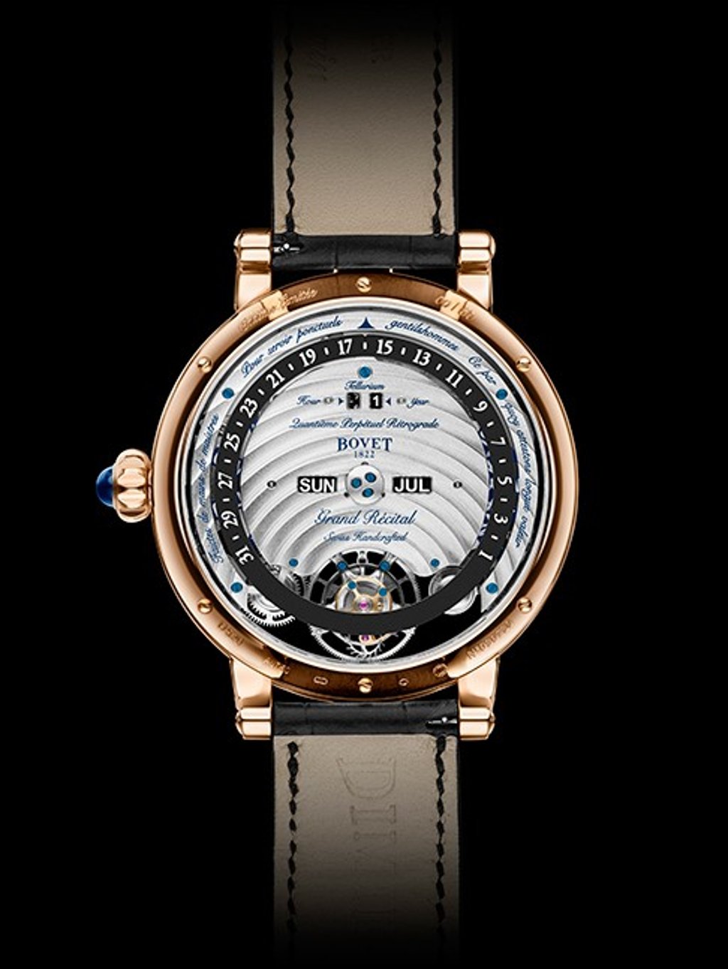The caseback of the Récital 22 Grand Récital featuring a full perpetual calendar. The caseback of the Récital 22 Grand Récital featuring a full perpetual calendar.