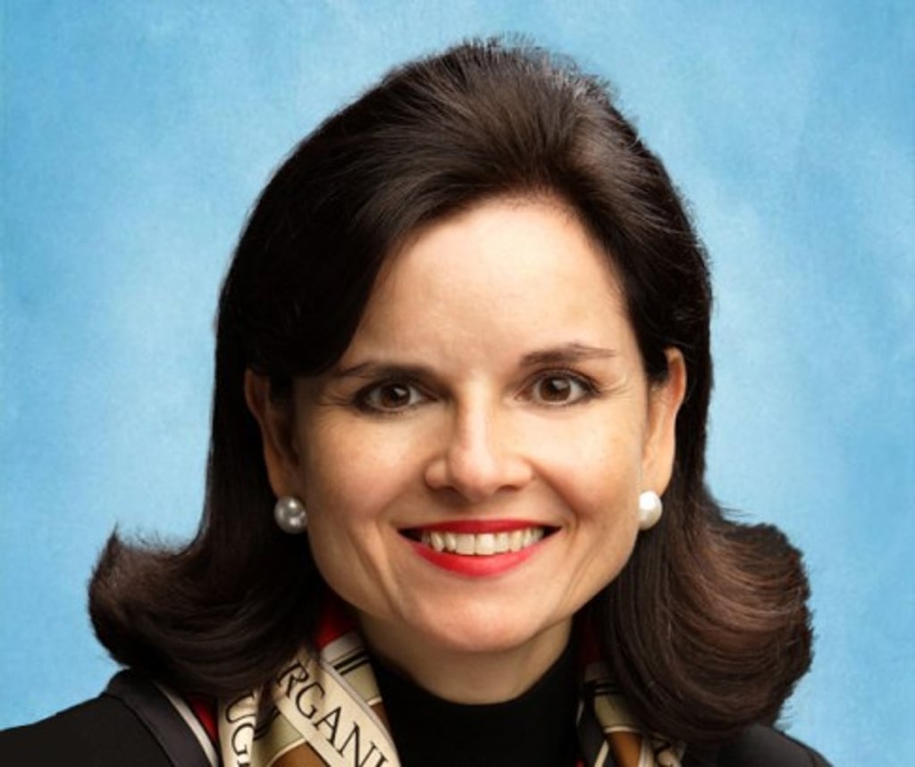 Clotilde Perez-Bode Dedecker Clotilde Perez-Bode Dedecker