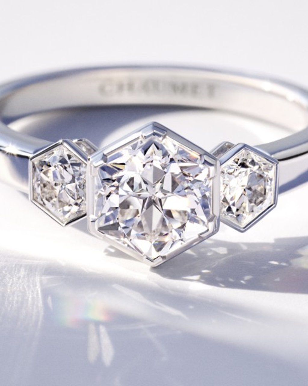 Bee My Love for eternity with Chaumet's new 88-facet diamond