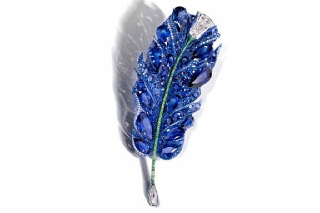 The sensational Blue Dawn Feather Brooch is a rhapsody in blue Sri Lankan sapphires. The sensational Blue Dawn Feather Brooch is a rhapsody in blue Sri Lankan sapphires.