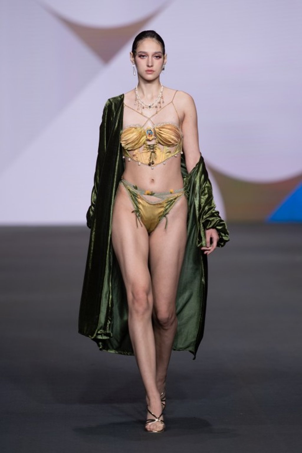 “Art Tour” by Wingo Chong Wing-wa, winner of HKIAIA Overall Grand Award.