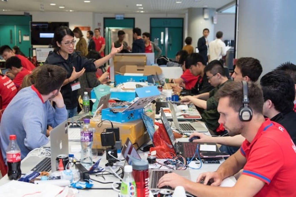 HKUST was one of the first local universities to<br />
introduce hackathon. HKUST was one of the first local universities to<br />
introduce hackathon.
