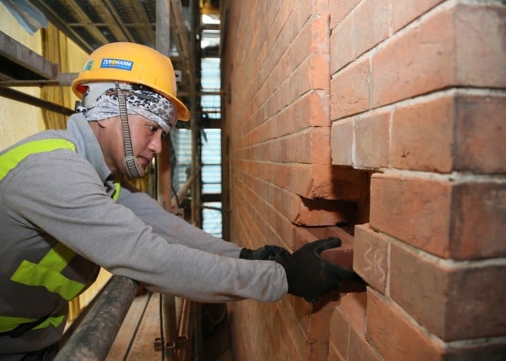 The project team went to great lengths to preserve the authentic appearance of the monuments, so that future visitors can appreciate the history for themselves. (Photo credit: Gammon Construction Ltd)