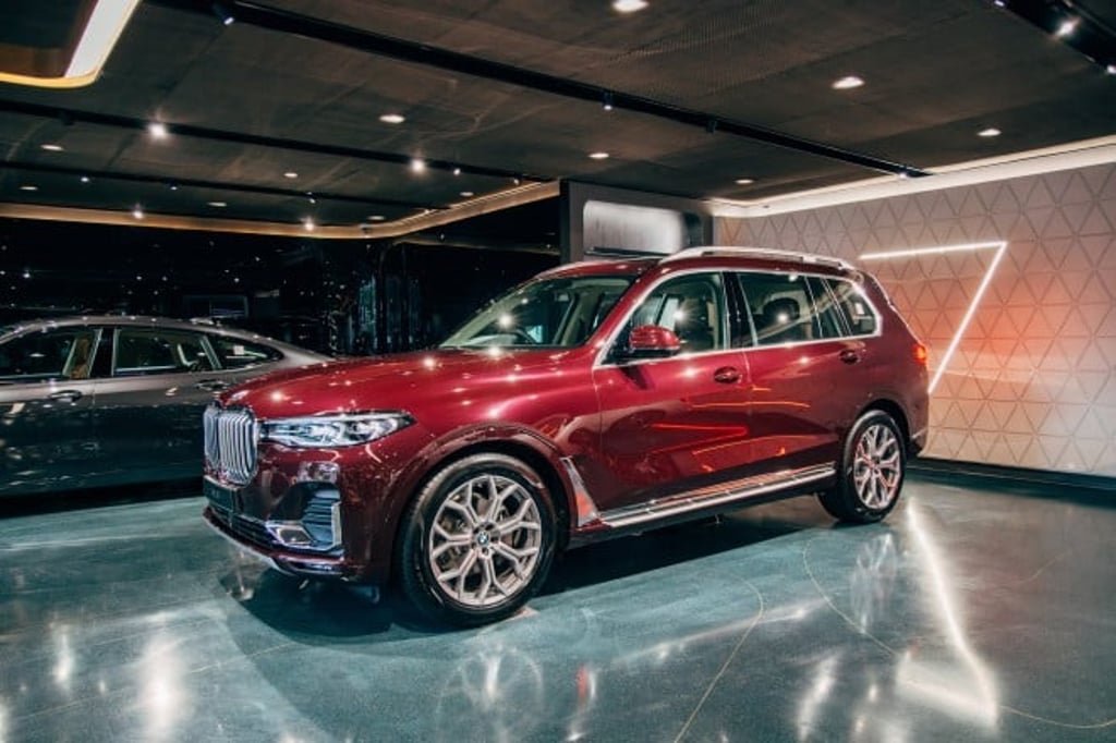 The Luxurious SAV – THE X7