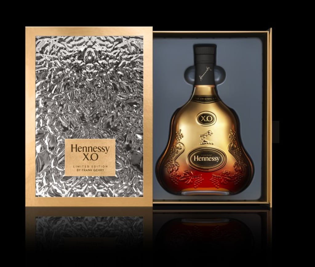The Hennessy X.O Limited Edition by Frank Gehry comes in a golden carafe.