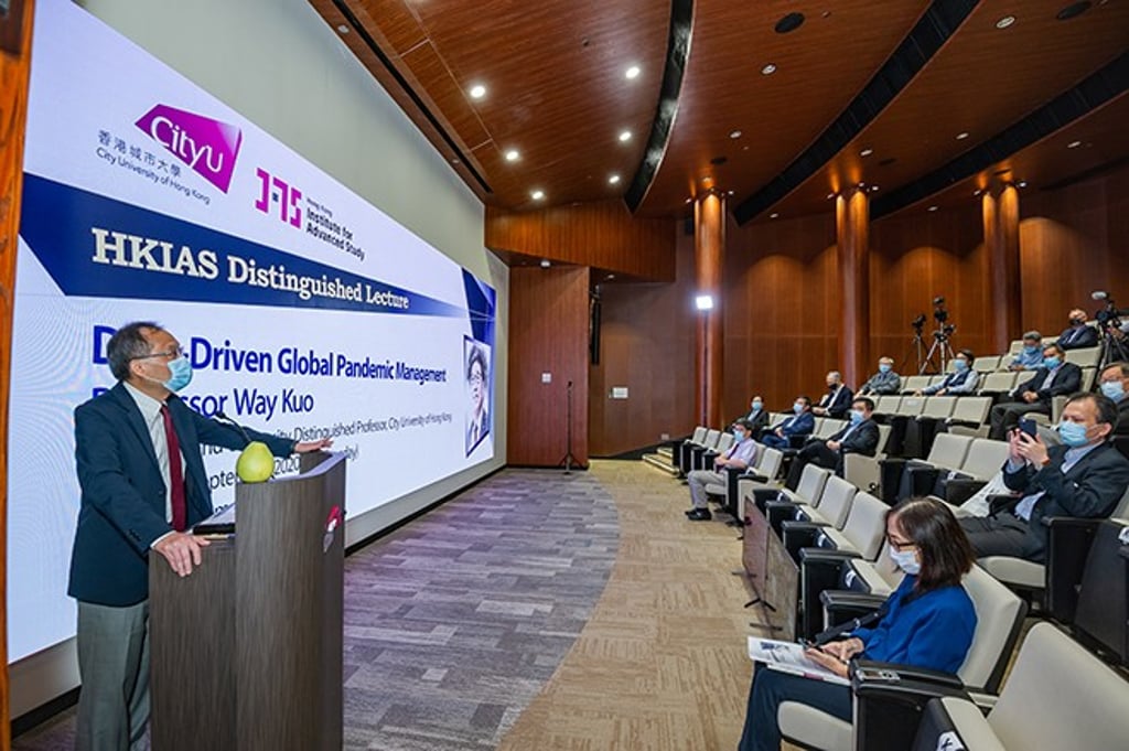 The lecture was moderated by Professor Paul Lam Kwan-sing, Executive Director of Special Projects at CityU. The lecture was moderated by Professor Paul Lam Kwan-sing, Executive Director of Special Projects at CityU.