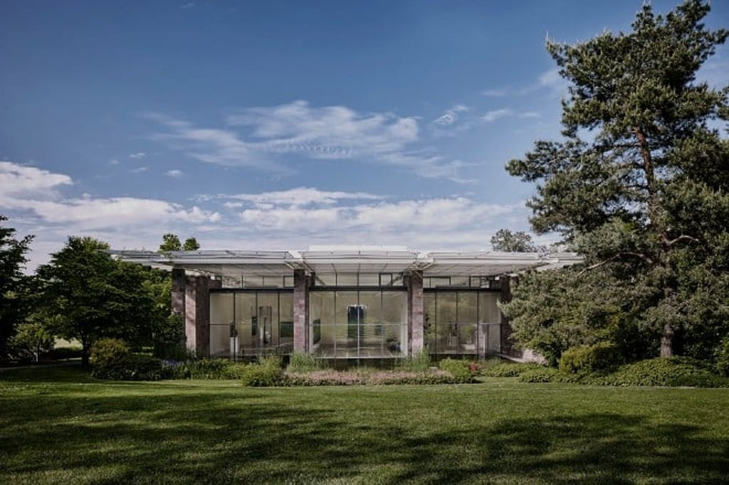 The Fondation Beyeler, the most visited museum in Switzerland, is conducting the Piet Mondrian Conservation Project in partnership with La Prairie. Photo: Mark Niedermann.