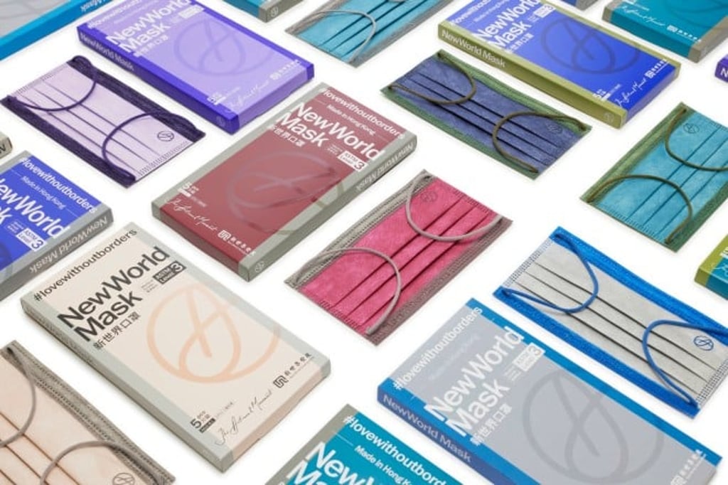 Complimentary Made-in-Hong Kong NewWorld Masks offer K11 ATELIER tenants and employees solid protection.