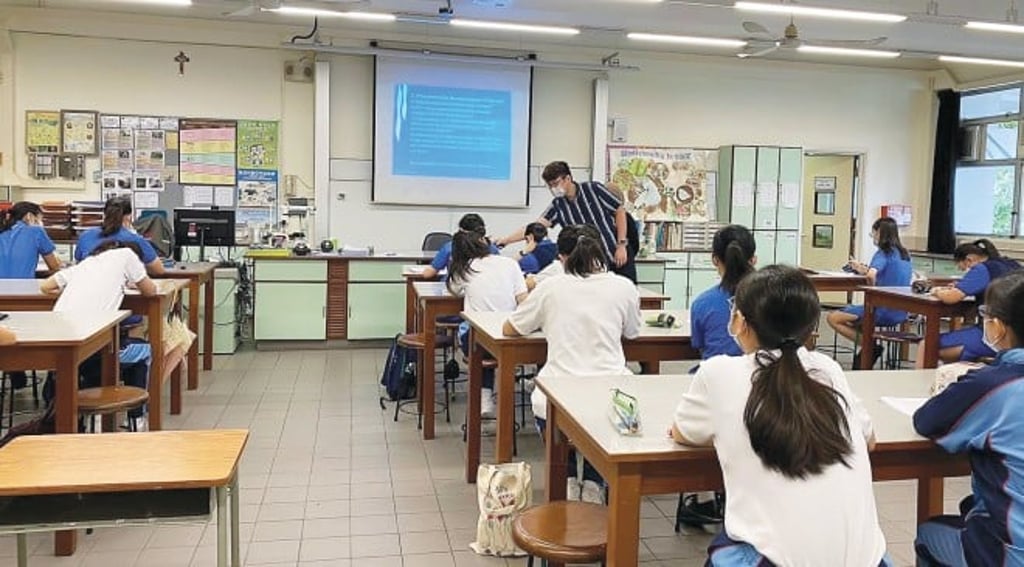 Pun collaborates with local secondary schools to sharpen students' writing skills in science subjects. Pun collaborates with local secondary schools to sharpen students' writing skills in science subjects.