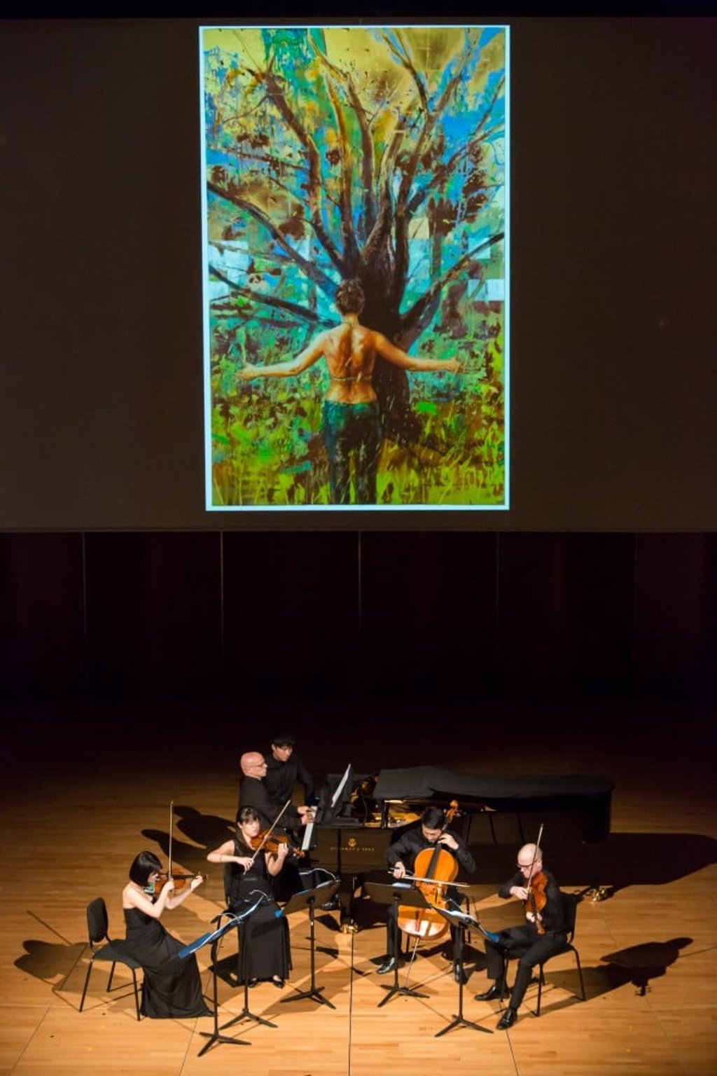 A past performance of HKU MUSE featuring new music with artworks. © HKU MUSE A past performance of HKU MUSE featuring new music with artworks. © HKU MUSE