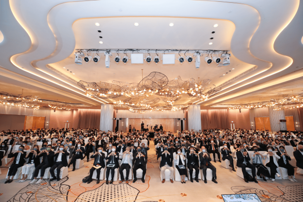 The Chinachem Group Sustainability Conference 2022 attracted nearly 500 in-person participants and about 1,200 online attendees in the morning and afternoon sessions.