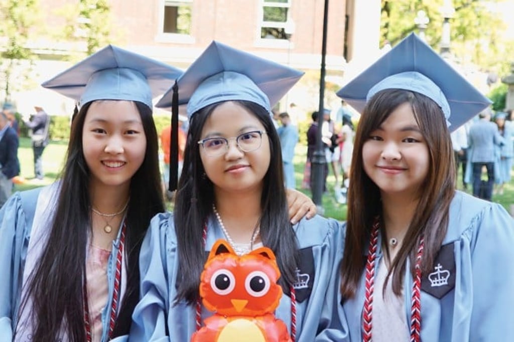 Chen Xi (left), Chan Ching-tung (middle), and Chloe Chow Nga-yau had a warm reunion on Class Day.