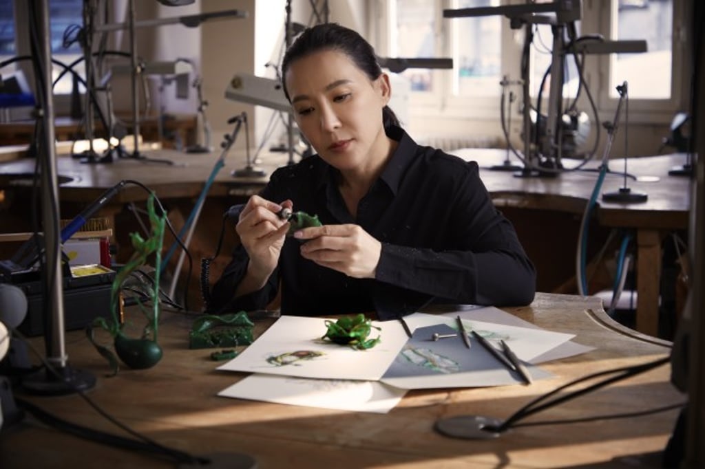 Jewellery artist Cindy Chao creates exquisite jewelled works of art that encapsulate three core qualities – “architectural, sculptural, organic” and transcend boundaries and time.