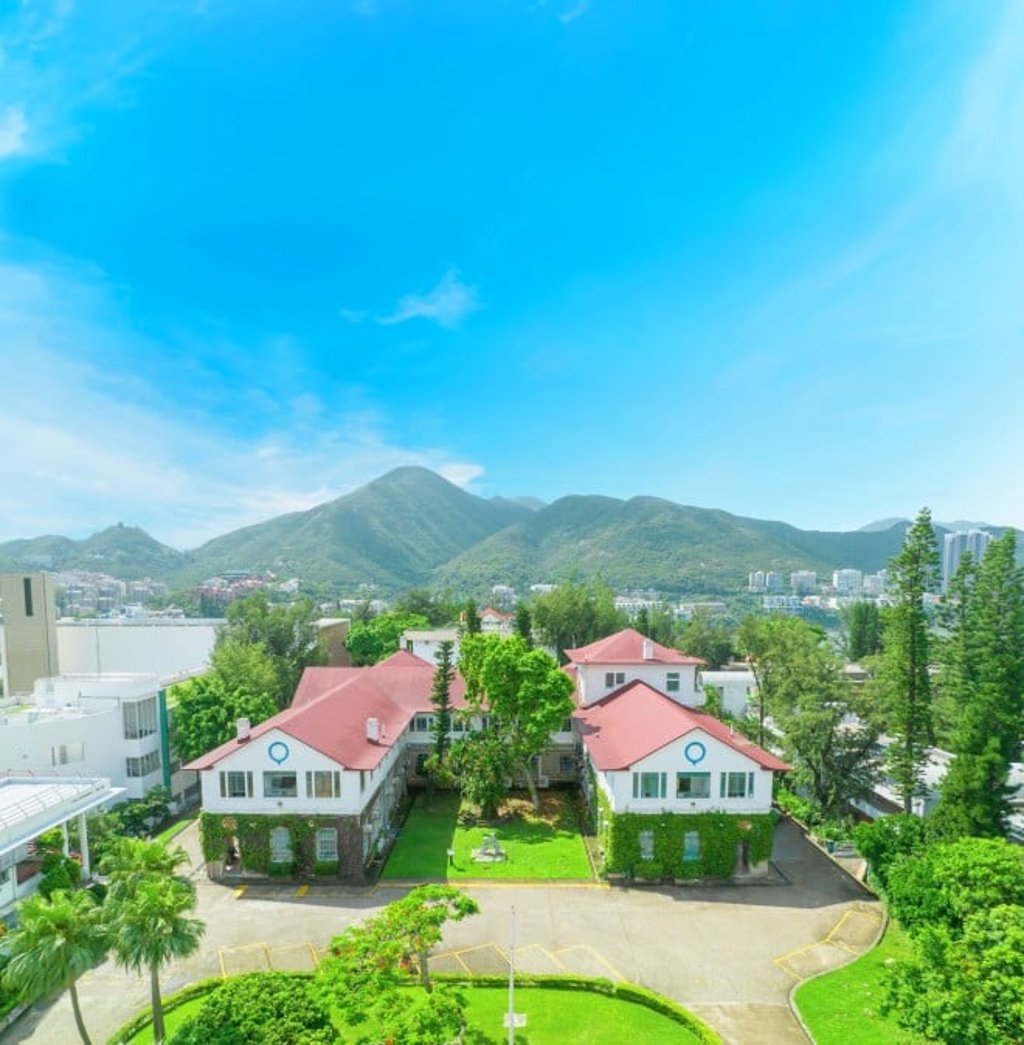 Stanley is conveniently located within easy reach of some of Hong Kong’s top international and local schools.^