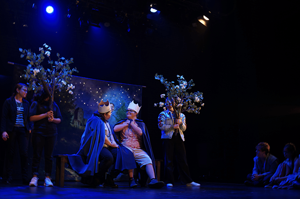 Personal struggles of the cast members enrich the freely adapted play.