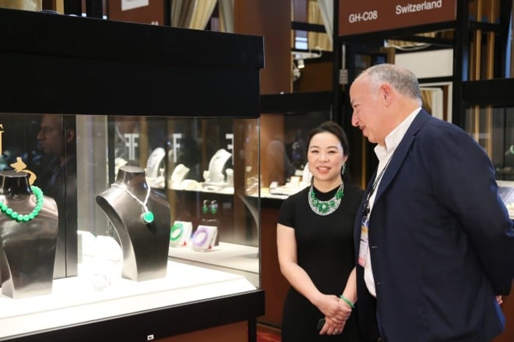 Exclusive jewellers from around the world exhibit at the “Hall of Extraordinary”.