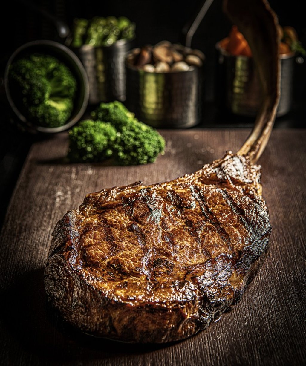 Indulge in premium steaks from across the world while taking in breath-taking city vistas at The Kitchen, a contemporary steakhouse within Grand Lisboa.