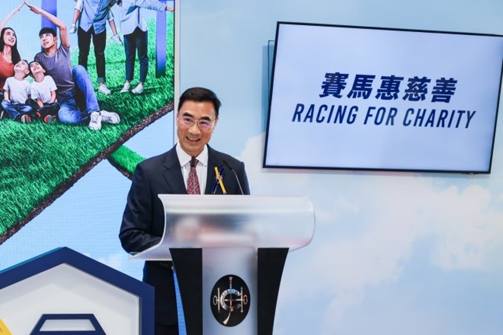 Photo 2: Club Chairman Michael Lee said the Club is delighted to announce JC PROJECT LIFT, which will provide comprehensive assistance to families in transitional housing and thereby contribute to the targeted poverty alleviation strategy outlined in the latest Policy Address of the Chief Executive. Photo 2: Club Chairman Michael Lee said the Club is delighted to announce JC PROJECT LIFT, which will provide comprehensive assistance to families in transitional housing and thereby contribute to the targeted poverty alleviation strategy outlined in the latest Policy Address of the Chief Executive.