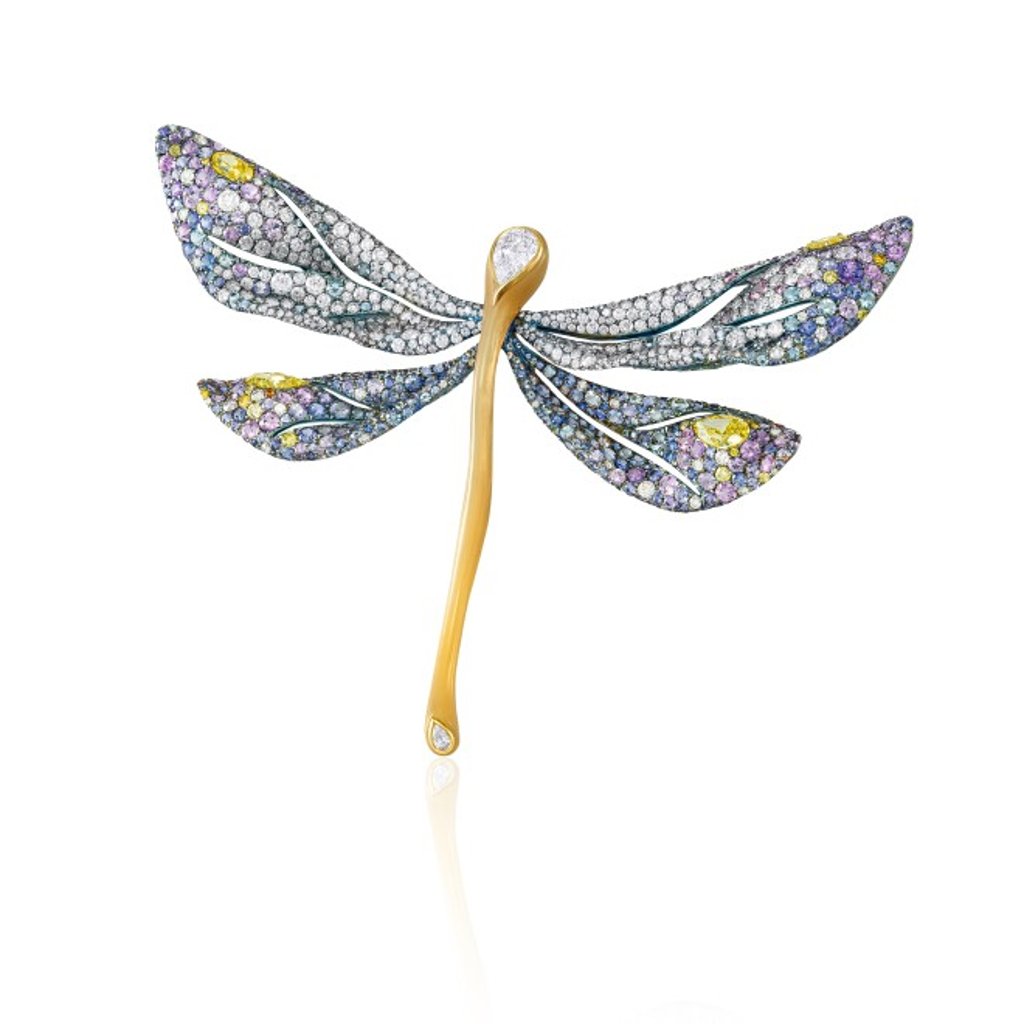 The gemstone hues of this ethereal Dragonfly Brooch evoke the colour palette of Claude Monet’s Impressionist paintings. The gemstone hues of this ethereal Dragonfly Brooch evoke the colour palette of Claude Monet’s Impressionist paintings.