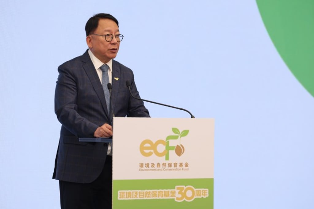 The Chief Secretary for Administration, Mr Chan Kwok-ki said that the ECF plays a constructive role in bringing together the wisdom and strength of all sectors of society to support the Government's implementation of environment protection-related policies and encourage the public to practise low-carbon living.
