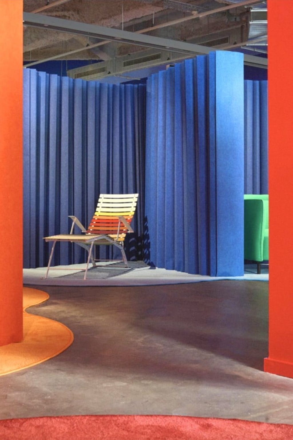 ‘Shades of Sustainability’ showcases 13 vibrant French designs, highlighting cutting-edge processes and sustainable materials in a playful, dynamic space.