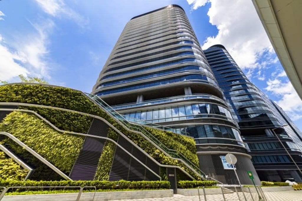 The Quayside is Link’s flagship office property in Kowloon East. The Quayside is Link’s flagship office property in Kowloon East.