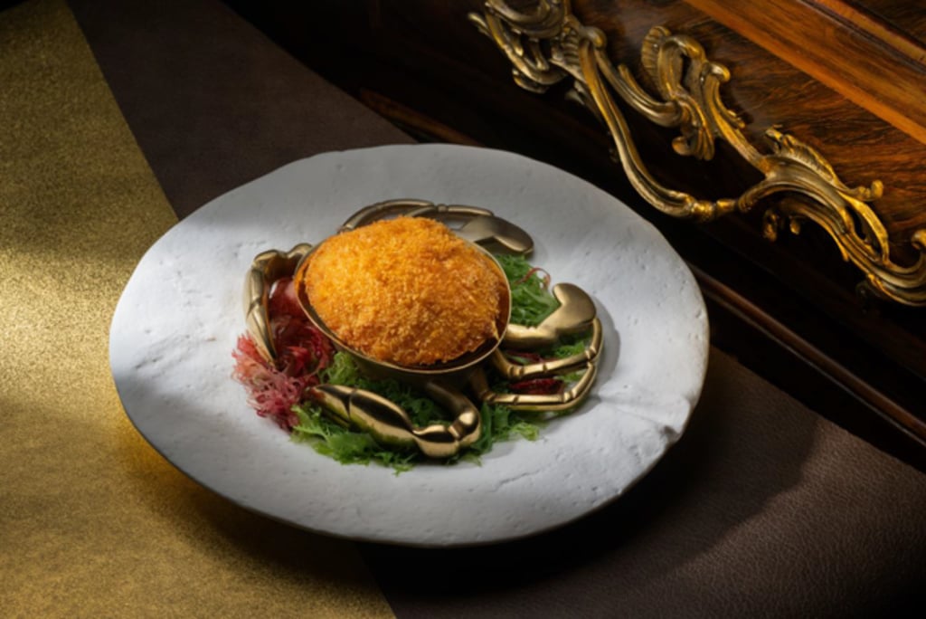 Crispy Crab Shell filled with Trip Crabmeat Crispy Crab Shell filled with Trip Crabmeat