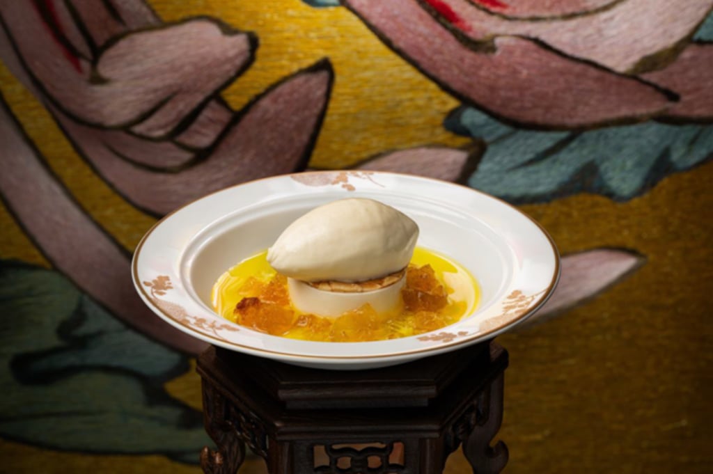 Homemade Moutai Ica Cream and Almond Pudding with Chrysanthemum scented Peach Gum Homemade Moutai Ica Cream and Almond Pudding with Chrysanthemum scented Peach Gum