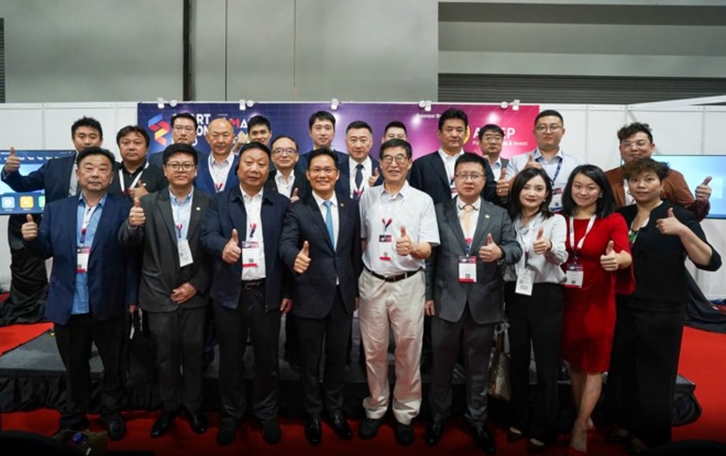 Ge leads a delegation of eight Chinese innovative businesses and other entrepreneurs to Malaysia, presenting projects in AI health, education, biopharmaceuticals and other sectors, exploring opportunities for cross-border collaboration in Southeast Asia.