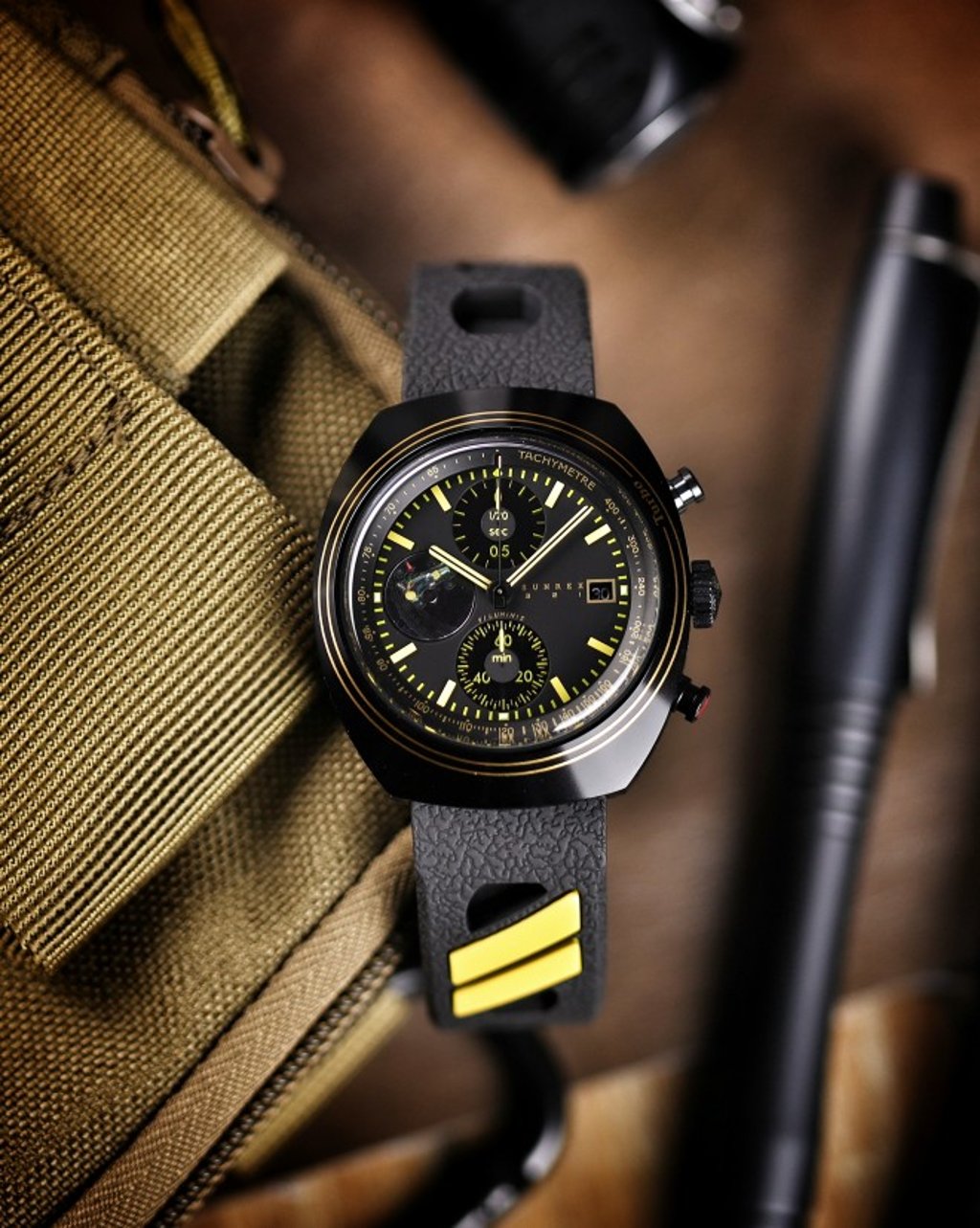 Inspired by space exploration, the Sunrex 321 Solar Watch fuses futuristic style with eco-conscious design. Powered by light, it features a chronograph dial, astronaut motif and sustainable strap, which is ideal for modern explorers.