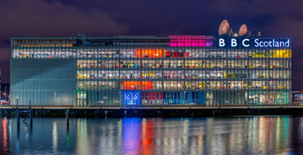 Casambi’s wireless lighting control system illuminates the BBC Scotland headquarters as part of a large-scale retrofit across nine BBC sites in the UK. (Photo courtesy of Tommy Hoo/Casambi Technologies Oy)