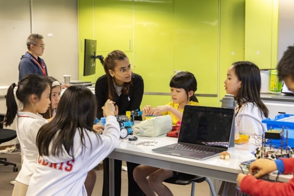 In the same makerspace, younger students regularly build their own robots as they look up to OctoScope as a role model in an environment that nurtures curiosity.