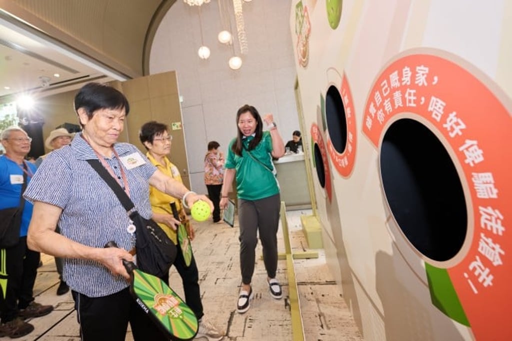 One key pillar of the Hang Seng Silver Academy focuses on anti-fraud education, helping seniors recognise common scams and protect their savings.