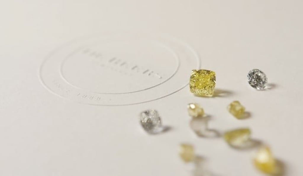 The making of a De Beers high jewellery yellow diamond ring for Maria