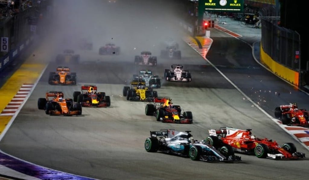 Dramatic start line chaos at the 2017 Singapore Grand Prix