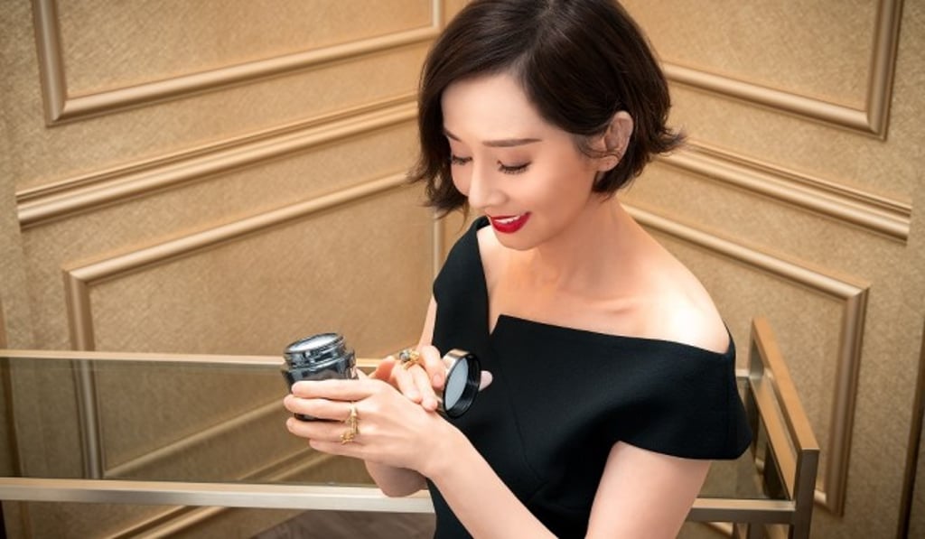 Teresa Mo is enamoured with the Lancôme Absolue L’Extrait Eye Cream. Teresa Mo is enamoured with the Lancôme Absolue L’Extrait Eye Cream.