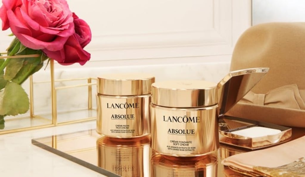 The Absolue Soft Cream and Rich Cream version are suitable for all skin types.