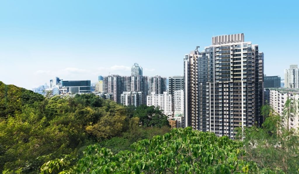 Fleur Pavilia nestles in Kai Yuen in North Point** Fleur Pavilia nestles in Kai Yuen in North Point**