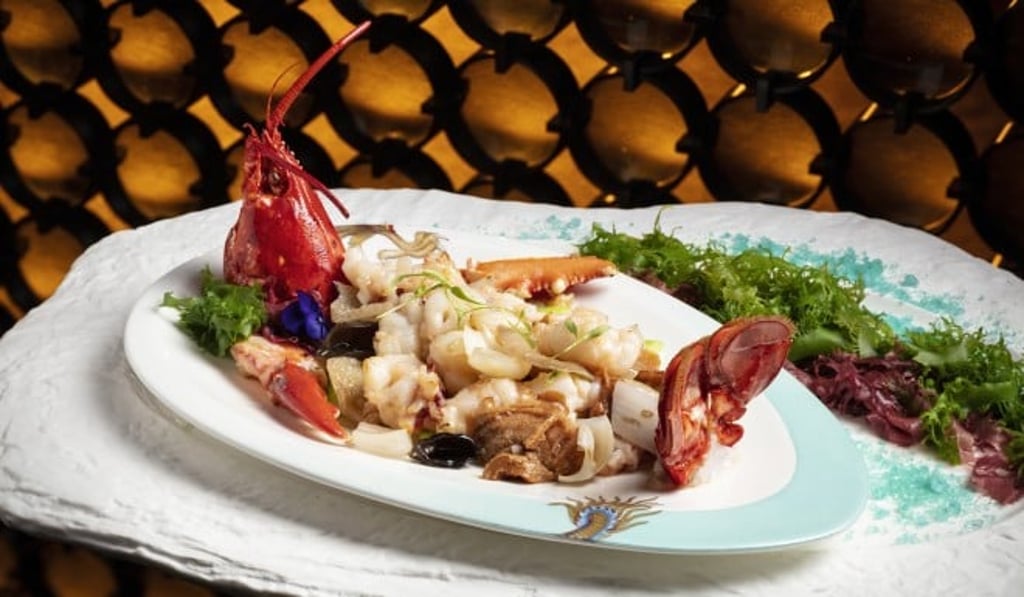 Stir-fried Brittany Lobster with Mushroom and Lily Bulbs