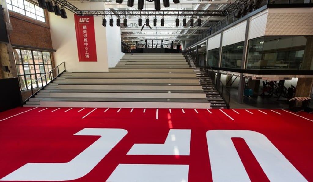 Go through the main entrance and you're eventually greeted with this beautiful sight. Go through the main entrance and you're eventually greeted with this beautiful sight.
