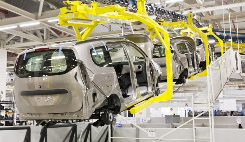 Among the future industries investing in Thailand, German and Japanese car manufacturers have ramped up production of Electric Vehicles.