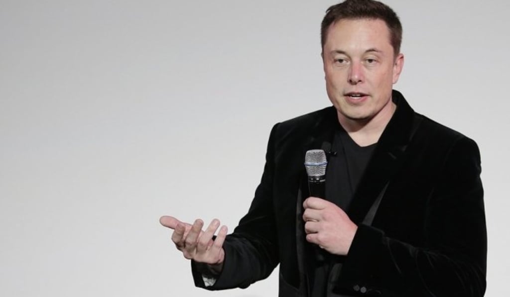 Elon Musk talks about the Model X car at the company's headquarters in 2017. Photo: AP