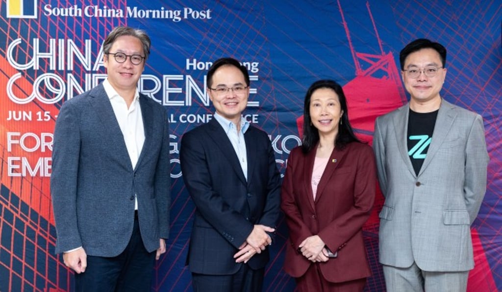 (L-R) Lawrence Lam, Chief Executive & Consumer Business Manager of Citibank Hong Kong; Ryan Fung, Chief Executive of Ping An OneConnect Bank; Enoch Yiu, Chief Reporter specializing in business at SCMP; Rockson Hsu, Chief Executive Officer of ZA Bank. Photo by: Alex Ma (L-R) Lawrence Lam, Chief Executive & Consumer Business Manager of Citibank Hong Kong; Ryan Fung, Chief Executive of Ping An OneConnect Bank; Enoch Yiu, Chief Reporter specializing in business at SCMP; Rockson Hsu, Chief Executive Officer of ZA Bank. Photo by: Alex Ma