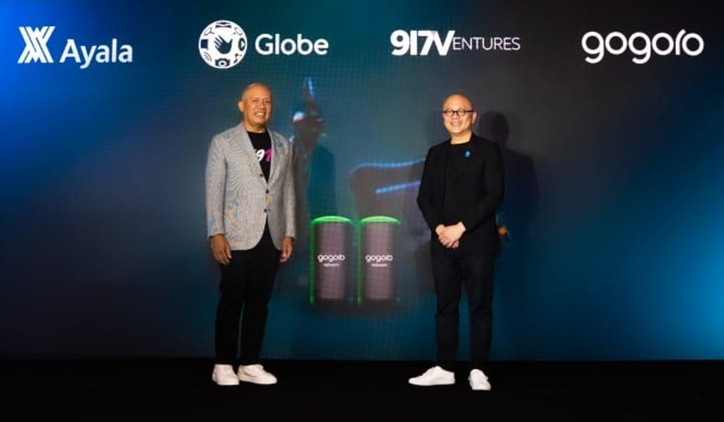 Globe Group President and CEO Ernest Cu and Gogoro Founder and CEO Horace Luke.