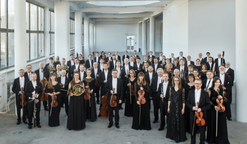 In their long-awaited return to Hong Kong, the world-renowned Sinfonia Varsovia from Poland will perform masterpieces by Dvořák and Lutosławski in the Musicus Fest finale concert under the baton of Alexander Liebreich. (c) Bartek Barczyk
