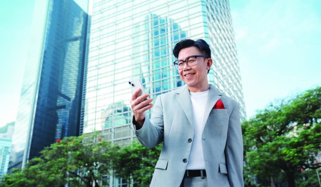 Singapore-born singer-songwriter Hanjin Tan brings his own tale of two cities to OCBC’s new campaign, having established his career in Hong Kong and written and composed its theme song.