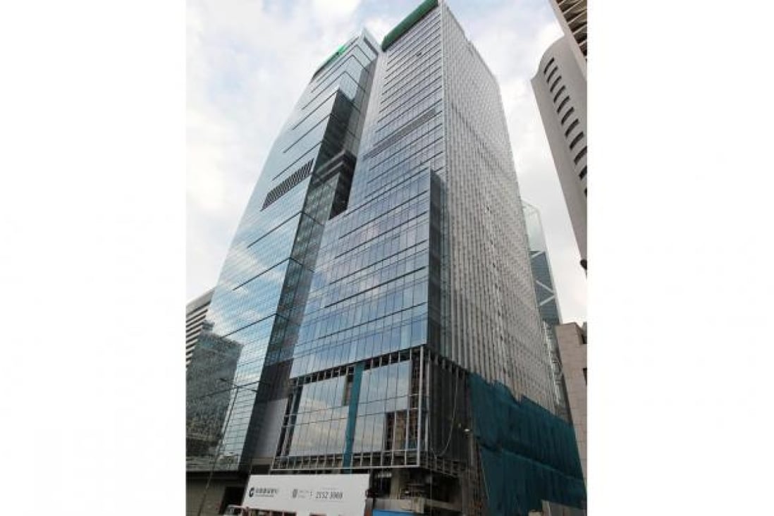 CCB Tower, 40 per cent owned by China Construction Bank, is asking for rents of between HK$150 and HK$160 per sq ft. Photo: K. Y. Cheng