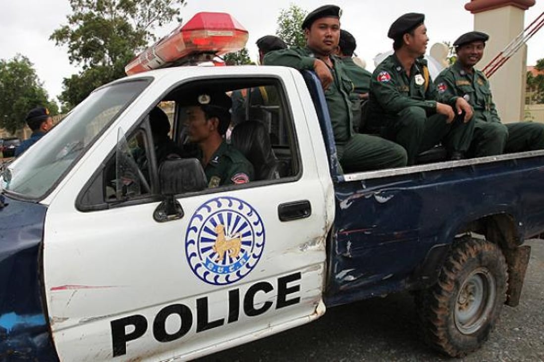 Cambodia #39 s Khmer Rouge court adds mass killings to trial South China